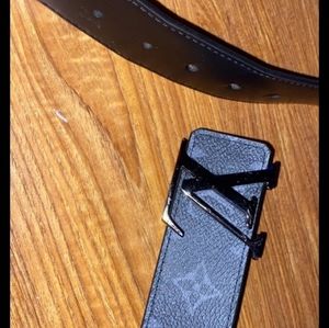 LV Belt (Xmas deal)